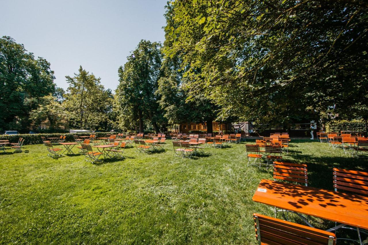 לודוויגסבורג Schlosshotel Monrepos מראה חיצוני תמונה