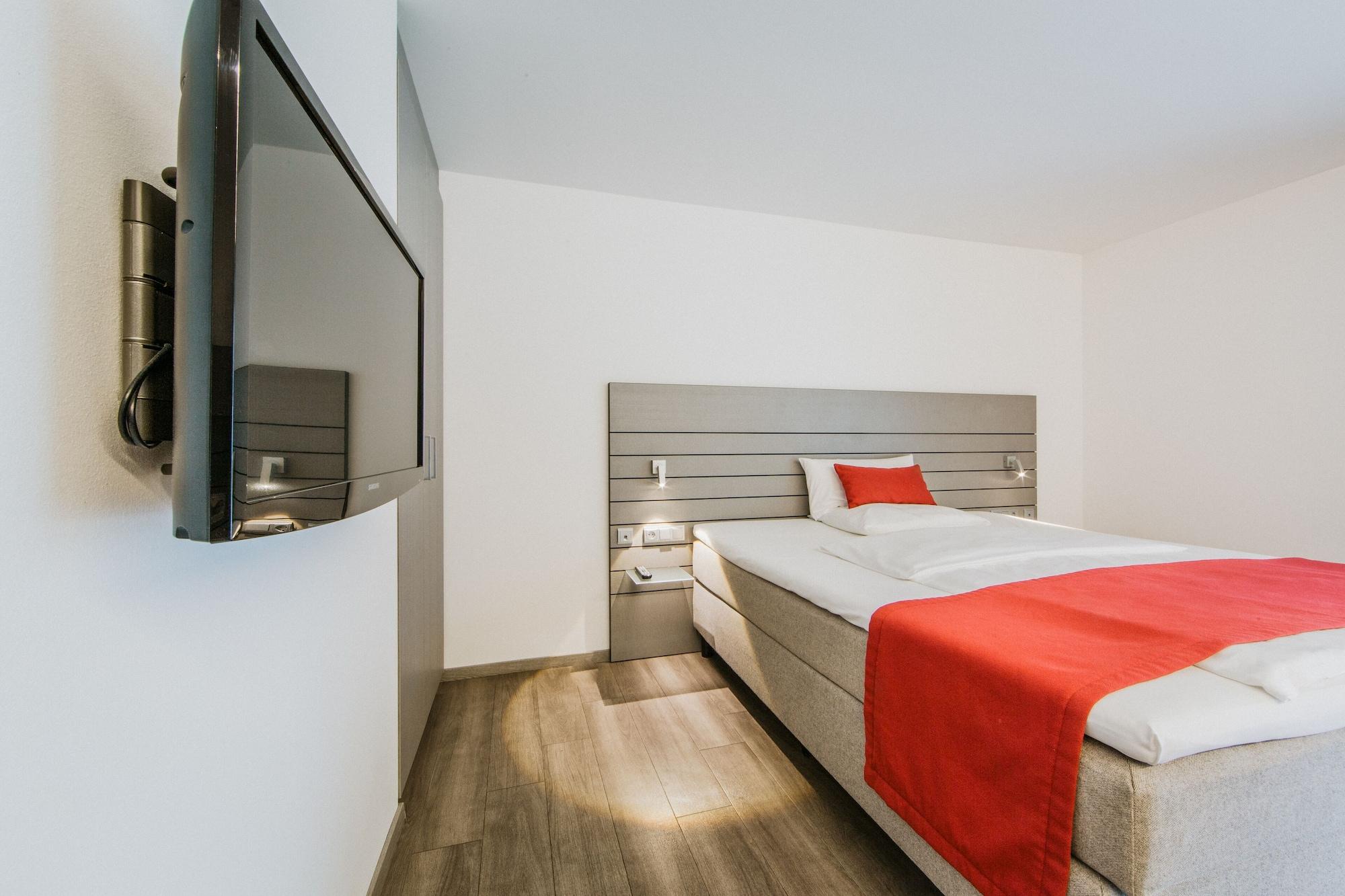 לודוויגסבורג Schlosshotel Monrepos מראה חיצוני תמונה