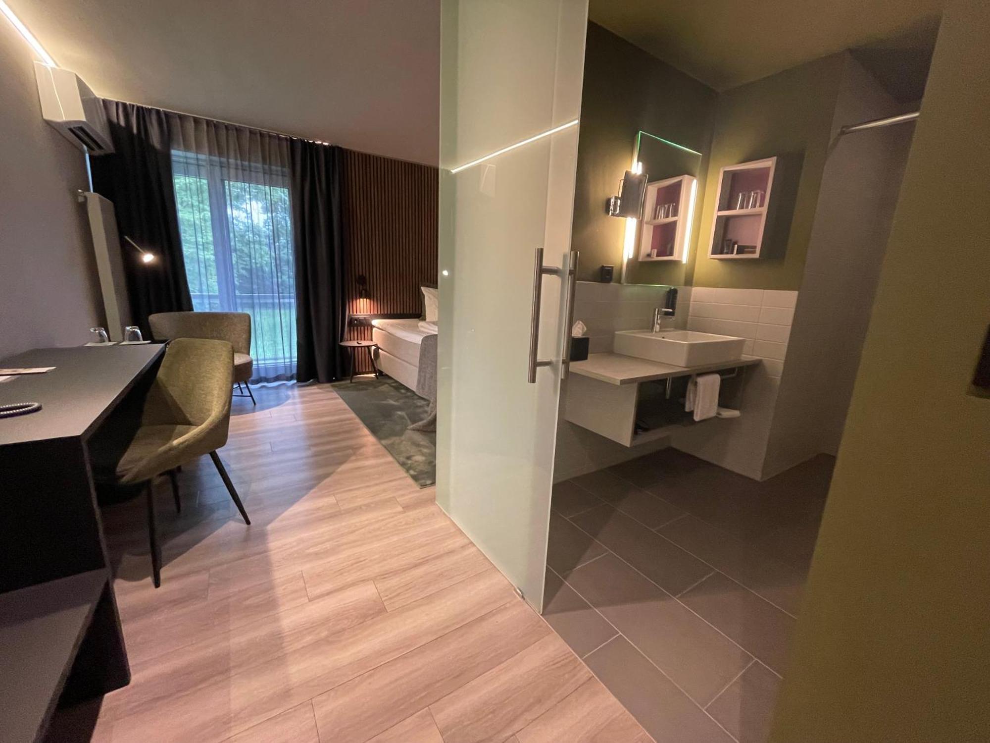 לודוויגסבורג Schlosshotel Monrepos מראה חיצוני תמונה